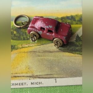 Mini Retro Old Toy Car Charm Tiny Red or Blue Automobile Pendants Metal Minature